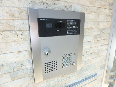 【セキュリティ】 | ガーデンヒルズ | オートロックつきです