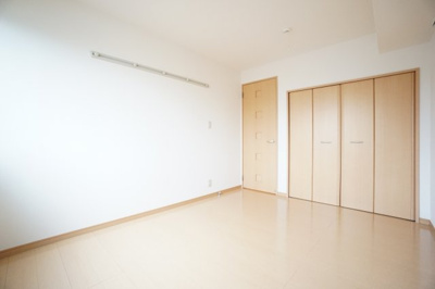 【寝室】 | ロジュマンマエバラD | ※同物件・反転タイプの写真です。