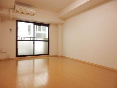 La・KIYAMIYASSO（ラ・キヤミヤッソ）の居間・リビング