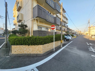 【駐車場】