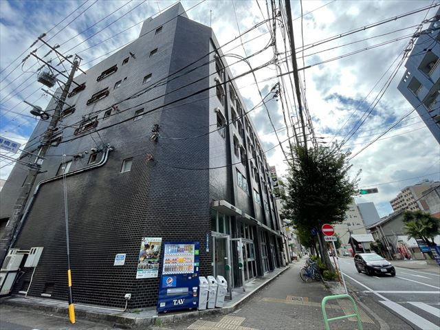 真野ビル