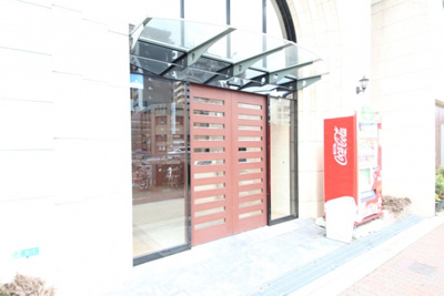 【エントランス】 | S-RESIDENCE難波Viale