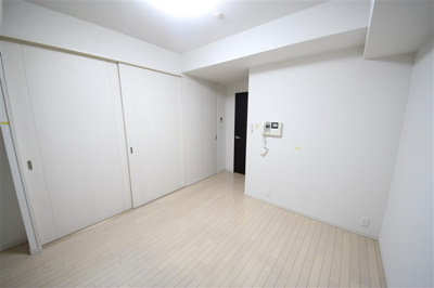 【洋室】 | S-RESIDENCE難波Viale