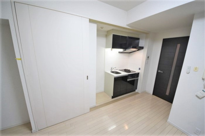 【洋室】 | S-RESIDENCE難波Viale