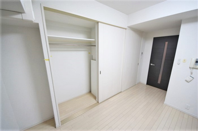 【洋室】 | S-RESIDENCE難波Viale