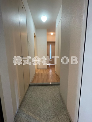 【玄関】 | ソレイユ烏山 | 別号室参考写真です