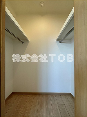 【収納】 | ルーブル上高井戸弐番館 | ウォークインクローゼット