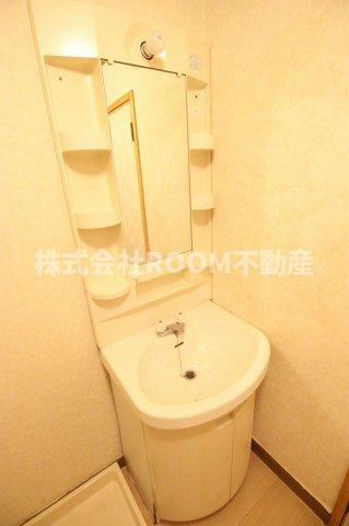 ピアコート旭21の独立洗面台|独立洗面台あり、毎朝おしゃれに忙しい女性の方におすすめです