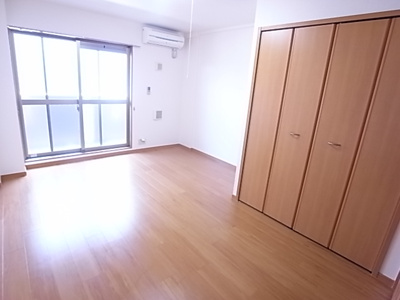 【寝室】 | タカラピュア