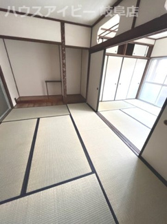 【和室】 | 大垣市墨俣町中古住宅登場です♪内外装リフォーム済みです。エアコン・照明ついてます | 大垣市墨俣町中古住宅登場です♪内外装リフォーム済みです。エアコン・照明ついてますのですぐに新しい生活が送れます♪