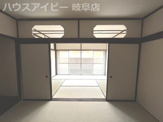 【和室】 | 大垣市墨俣町中古住宅登場です♪内外装リフォーム済みです。エアコン・照明ついてます | 大垣市墨俣町中古住宅登場です♪内外装リフォーム済みです。エアコン・照明ついてますのですぐに新しい生活が送れます♪
