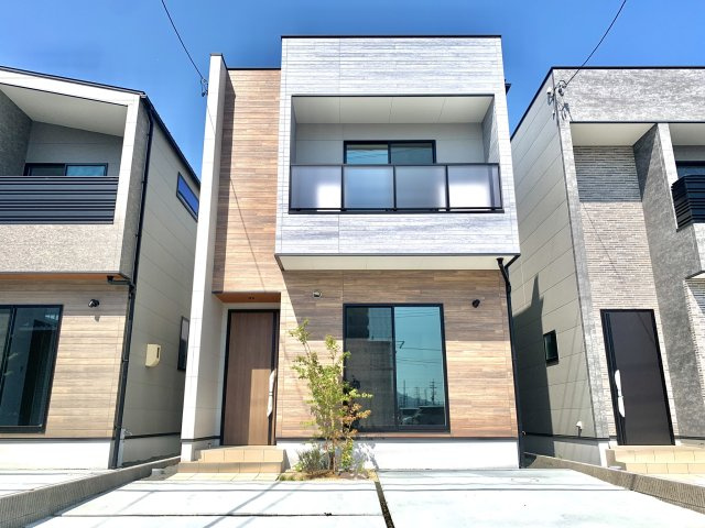 現地販売会実施中　売新築戸建　静岡市駿河区西脇の外観|3LDK 長期優良住宅 耐震等級3級　ZEH HOUSE　電気・ガス代がほぼかからない家 