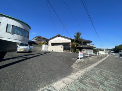 【駐車場】 | 中尾店舗