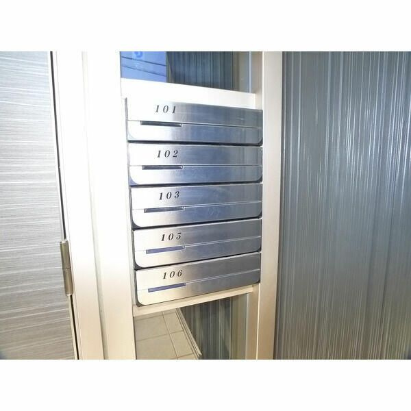 船橋市東船橋３丁目のハイツのその他共用部分