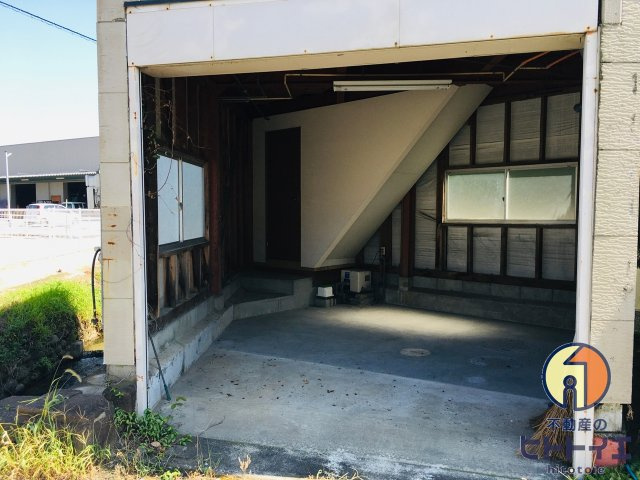 光荘の駐車場|カースペースがあります
