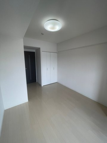 仲介手数料0！！スペーシア堀田の洋室