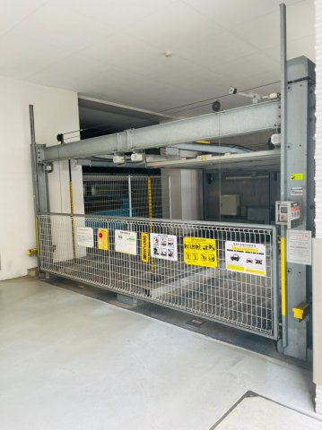 仲介手数料0！！スペーシア堀田の駐車場