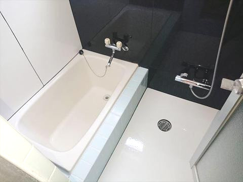 鎌田中古住宅の浴室|ユニットバスルーム