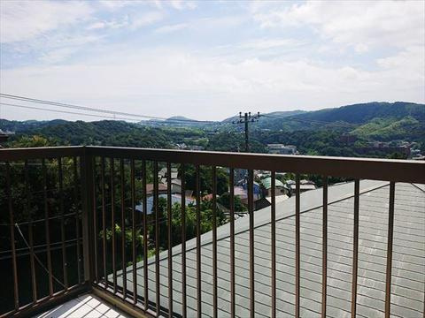 鎌田中古住宅の展望|2階からの眺望　遠方までの山々を望みます