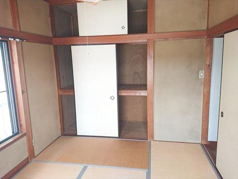 鎌田中古住宅の和室|2階南側の和室