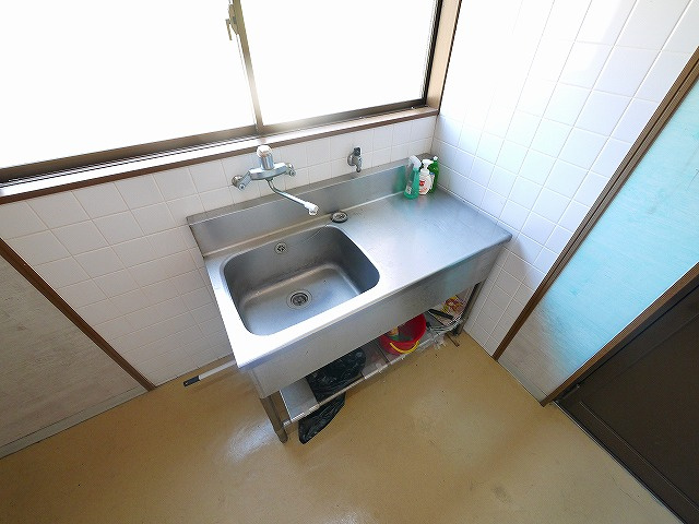 鹿畑ビルのキッチン