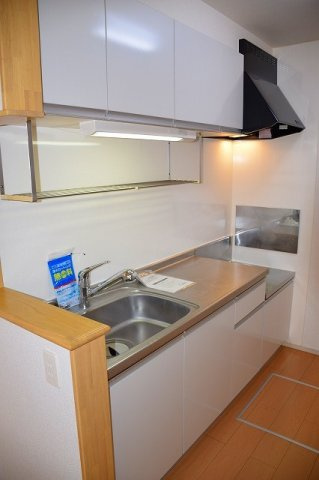 スペランツァ　ルーチェ　Ｂのキッチン|キッチンでお料理をお楽しみください