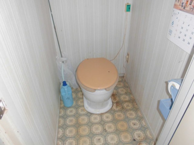 【トイレ】 | 大館市川口字洞バミ・中古住宅