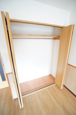 【収納】 | グランメゾン椿森 | ※同物件・反転タイプの写真です。