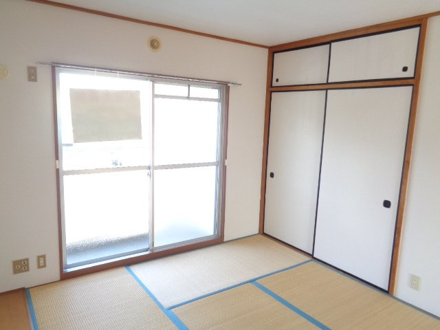 ストークマンションの和室