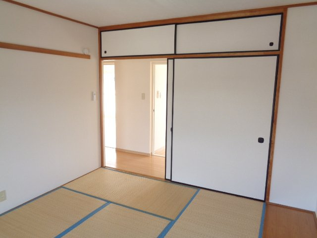 ストークマンションの和室