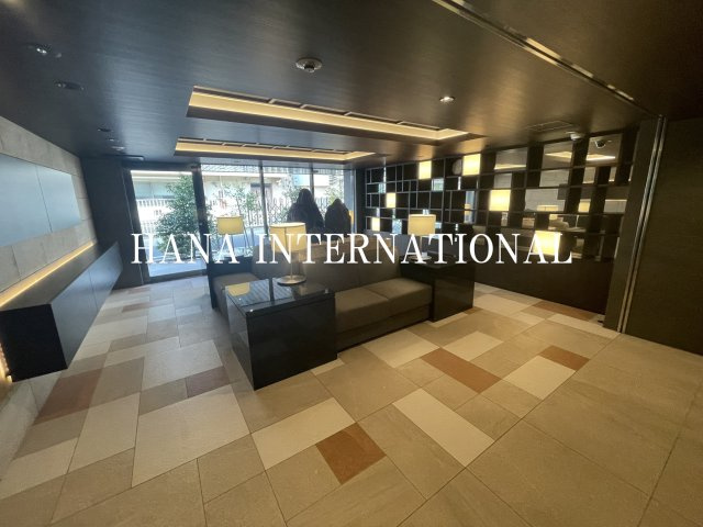 エステムコート立川ノースプレミアのロビー