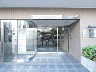 【エントランス】