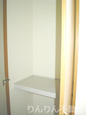 【収納】 | ドミール内浜 | 大きなスペースがあり、収納には困りません