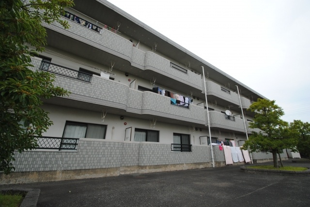 サンライズ大善寺の外観