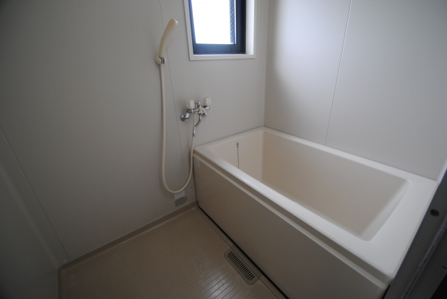 サンライズ大善寺の浴室|内装イメージ：同物件別室