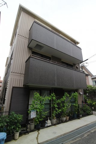 旭が丘伸和ハイツの外観