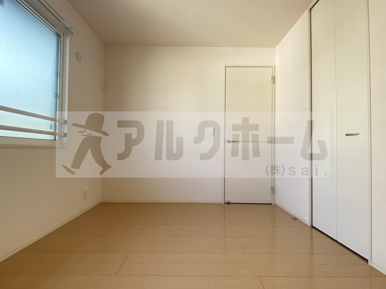 プレミール東本町の洋室