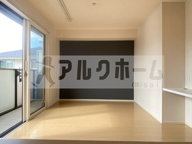 プレミール東本町の居間・リビング