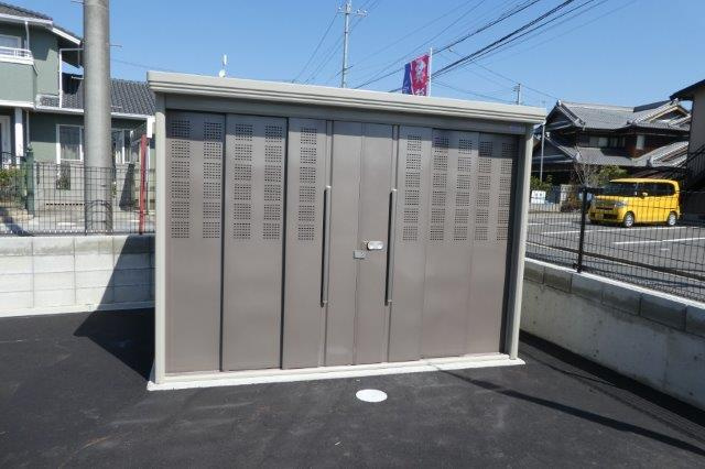 ラルゴのその他共用部分|敷地内ゴミステーション