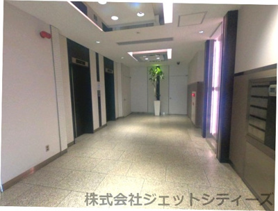 【ロビー】 | 梅ヶ枝中央ビル