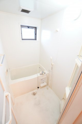 【浴室】 | ディアコート | ※同物件・同タイプの写真です。