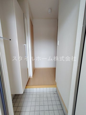 【玄関】 | ユトリロ忠興３
