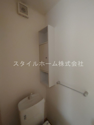 【トイレ】 | ユトリロ忠興３