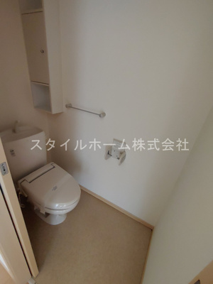 【トイレ】 | ユトリロ忠興３