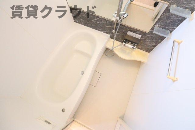 エスペランサAの浴室|落ち着いた空間のお風呂です