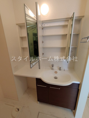 【洗面所】 | Ｓｏｌｉｓ　A | 別部屋写真です。
