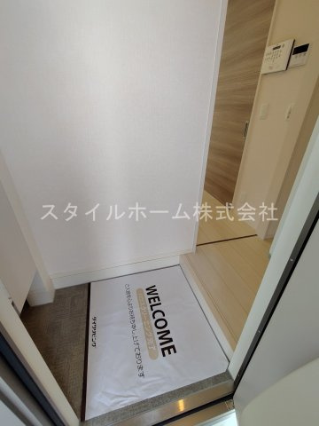【玄関】 | Ｓｏｌｉｓ　A | 別部屋写真です。