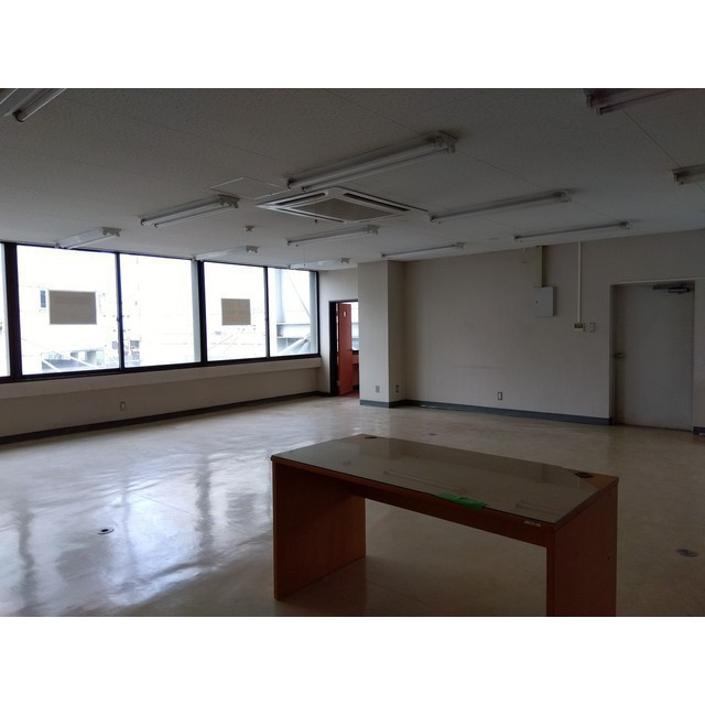 富田屋ビルの内装