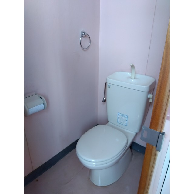 富田屋ビルのトイレ