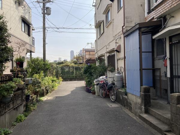 【前面道路含む現地写真】 | 守口市佐太西町1丁目　中古テラスハウス